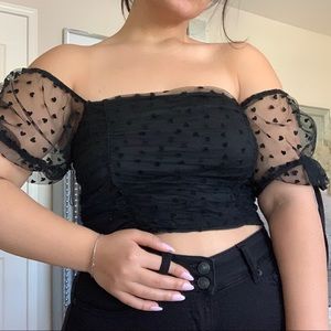 ✨🤍🖤 NWT | FOREVER 21 OFF SHOULDER CROP TOP